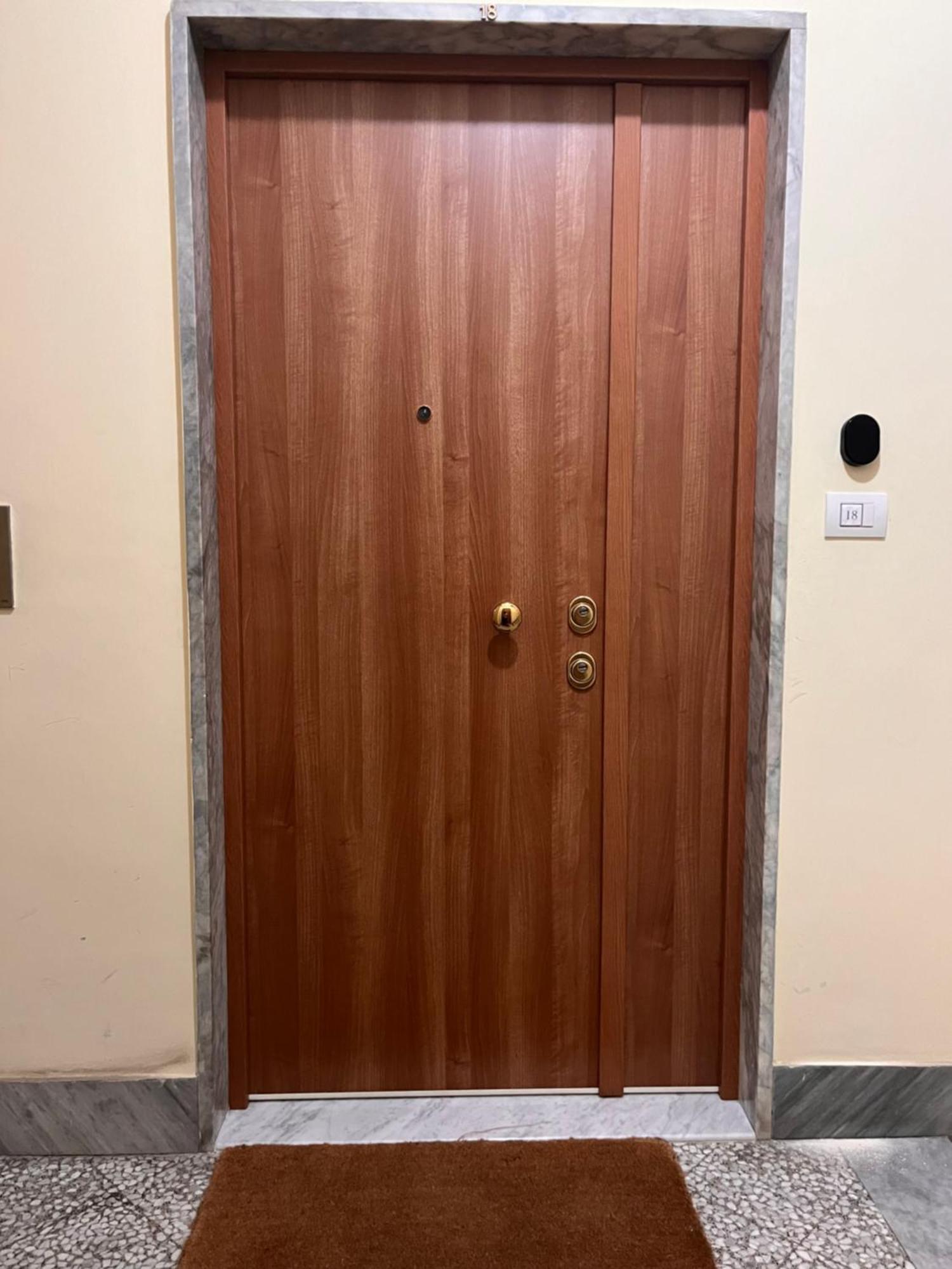 בארי Studio 18 מראה חיצוני תמונה